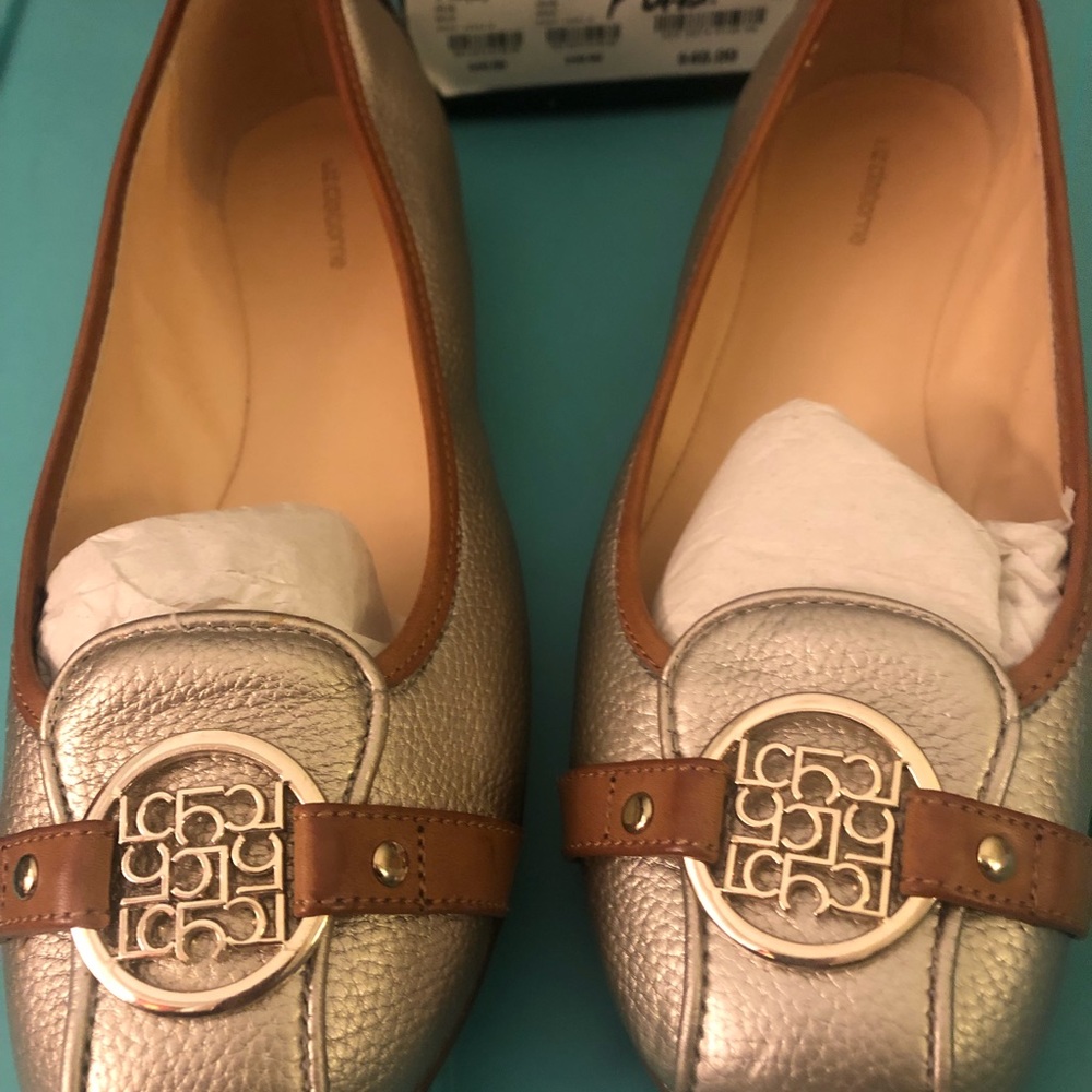 Stylish flats